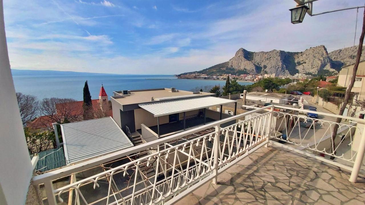 Apartment Cedo Omis Exterior photo