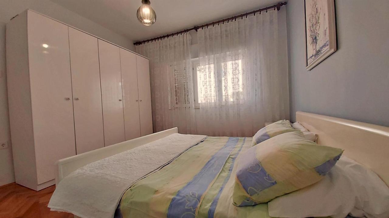Apartment Cedo Omis Exterior photo