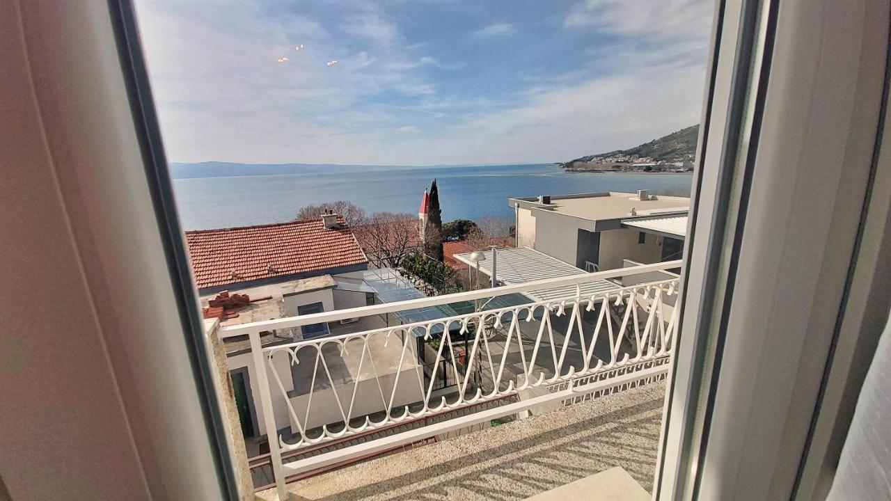Apartment Cedo Omis Exterior photo